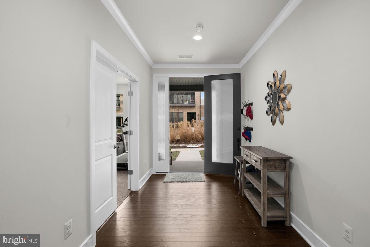 23049 COTTONWILLOW SQUARE