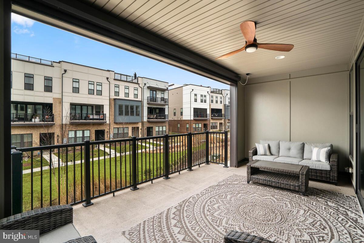 23049 COTTONWILLOW SQUARE