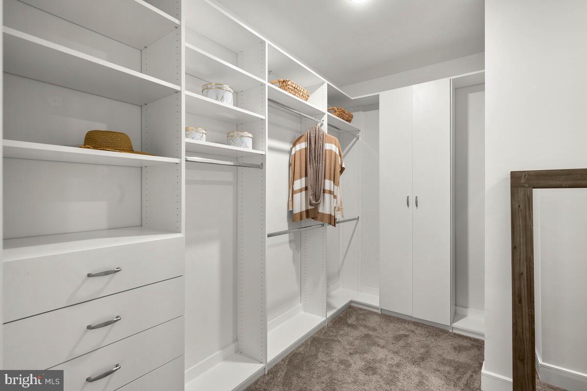 23049 COTTONWILLOW SQUARE