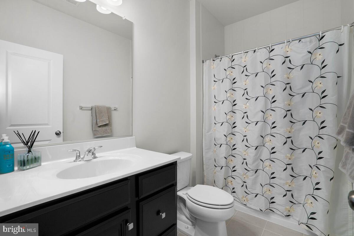 23049 COTTONWILLOW SQUARE