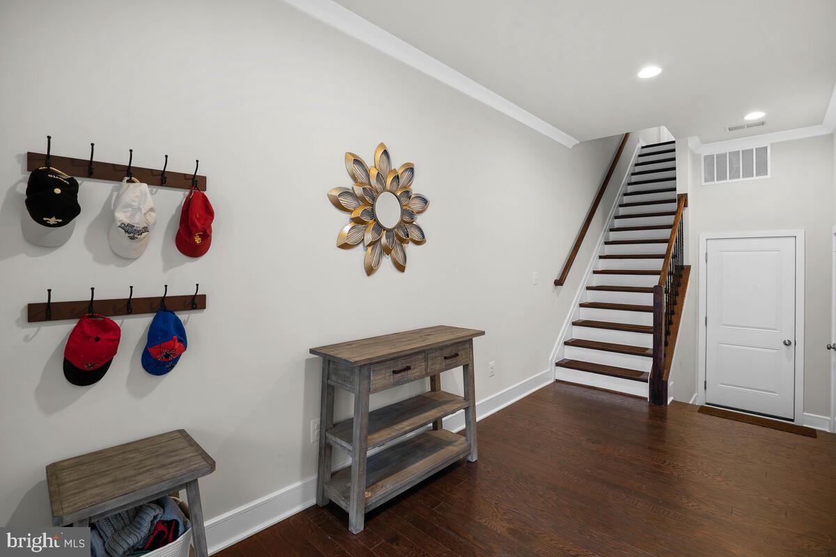 23049 COTTONWILLOW SQUARE