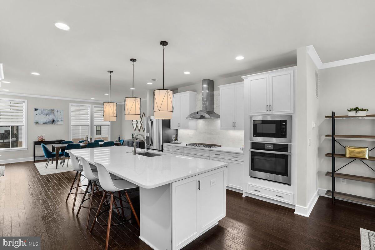 23049 COTTONWILLOW SQUARE