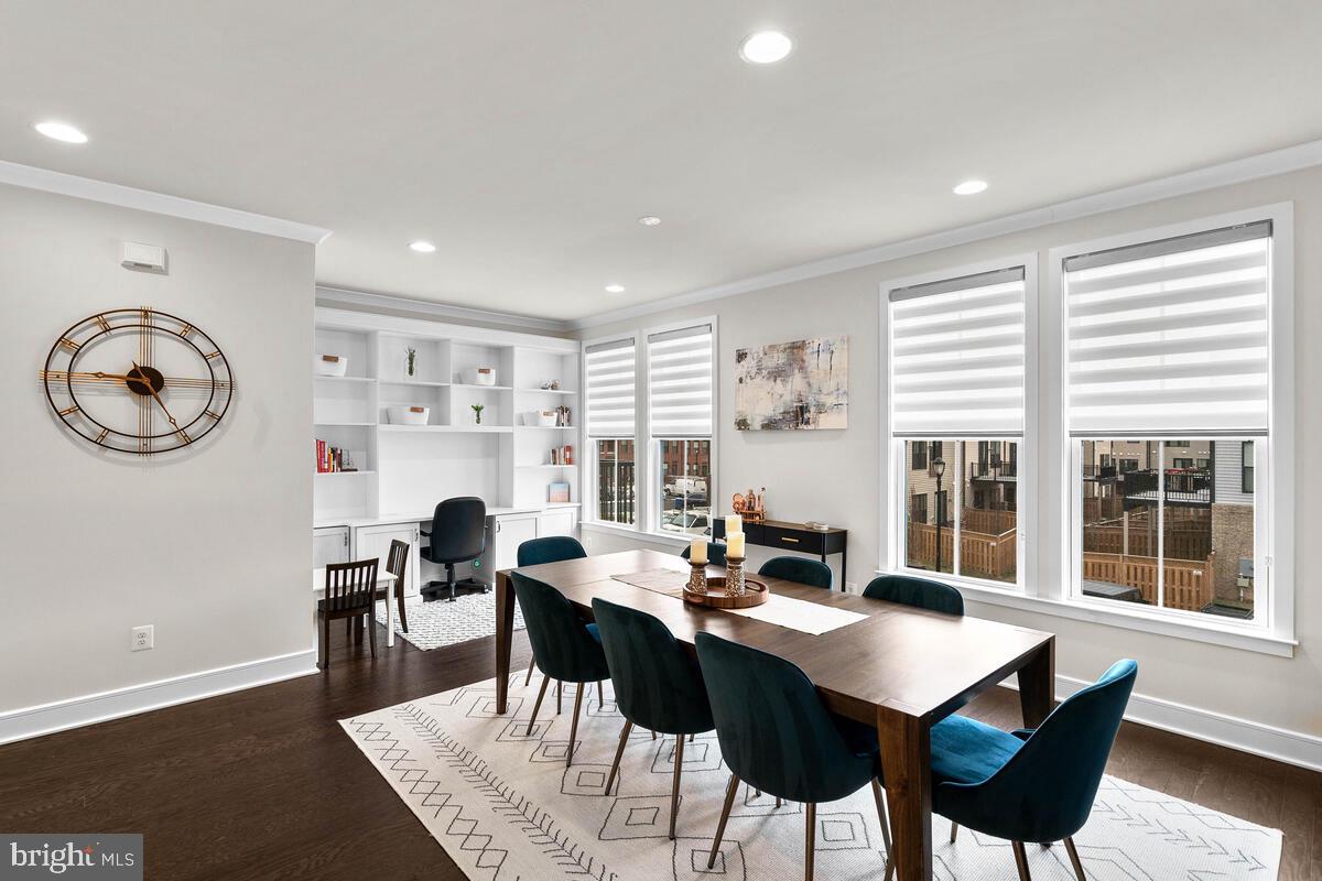 23049 COTTONWILLOW SQUARE