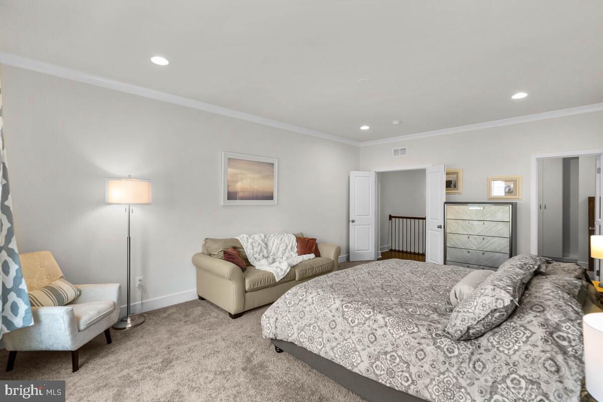 23049 COTTONWILLOW SQUARE