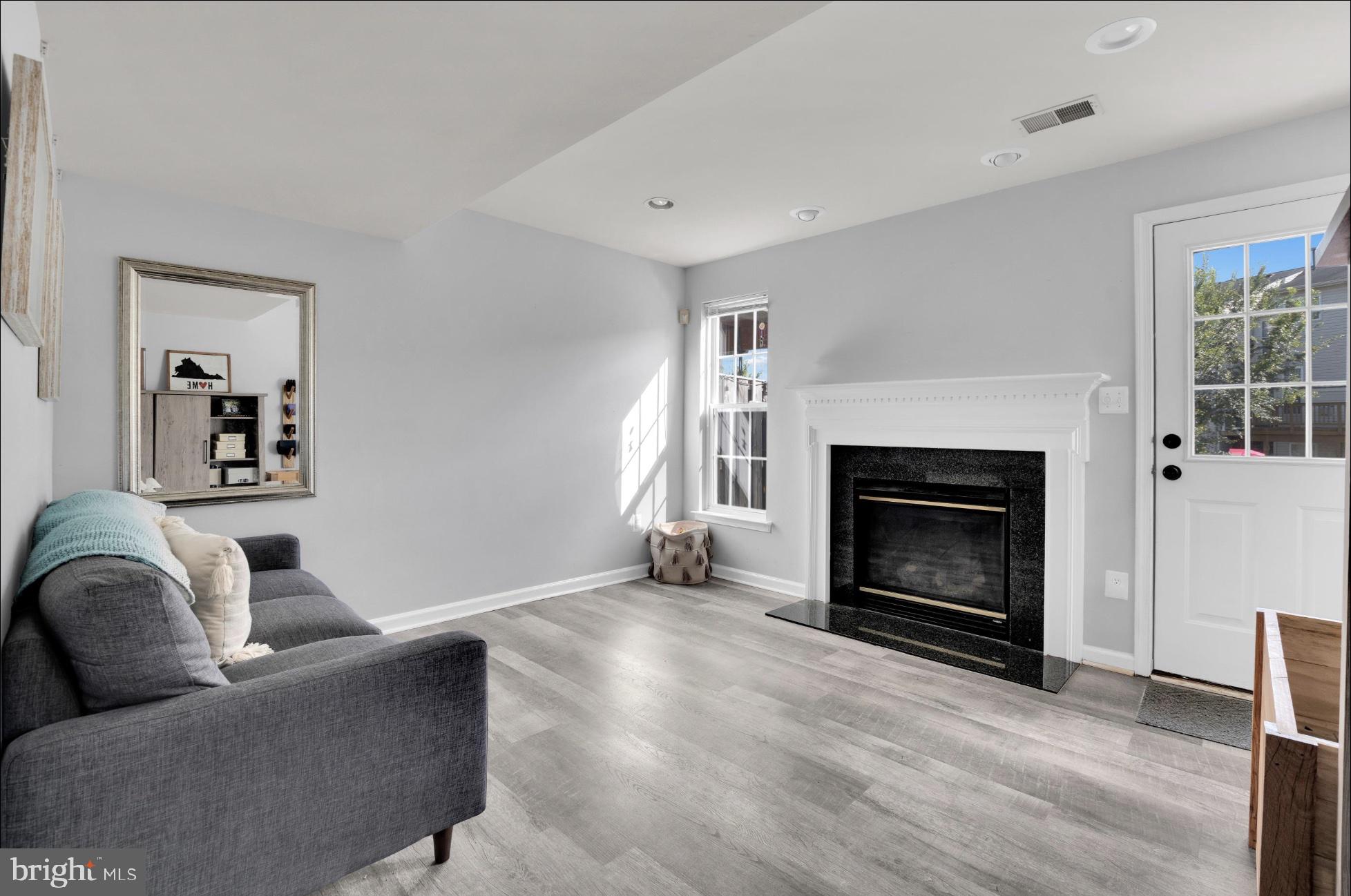 25336 SWEETNESS TERRACE