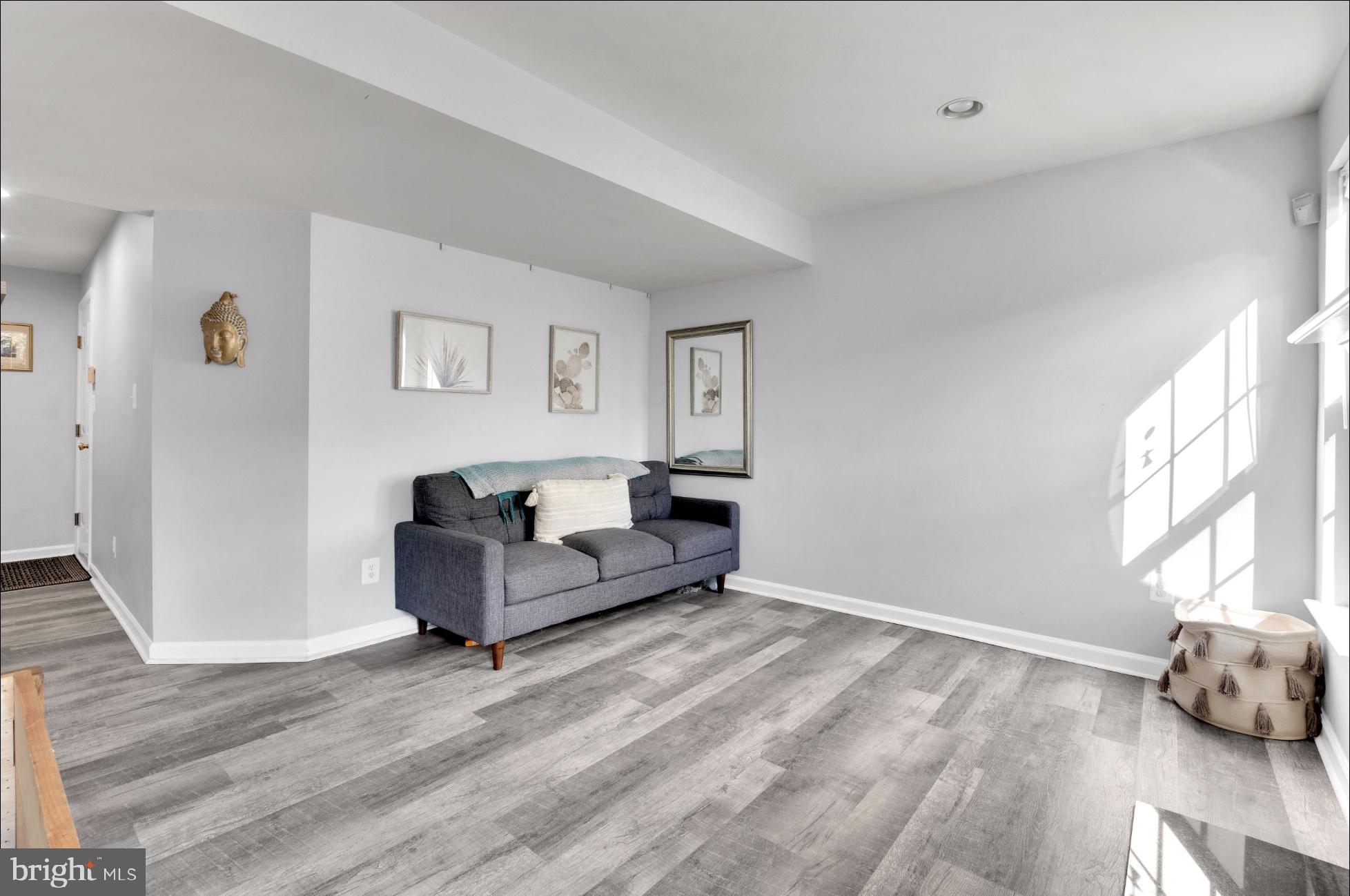 25336 SWEETNESS TERRACE