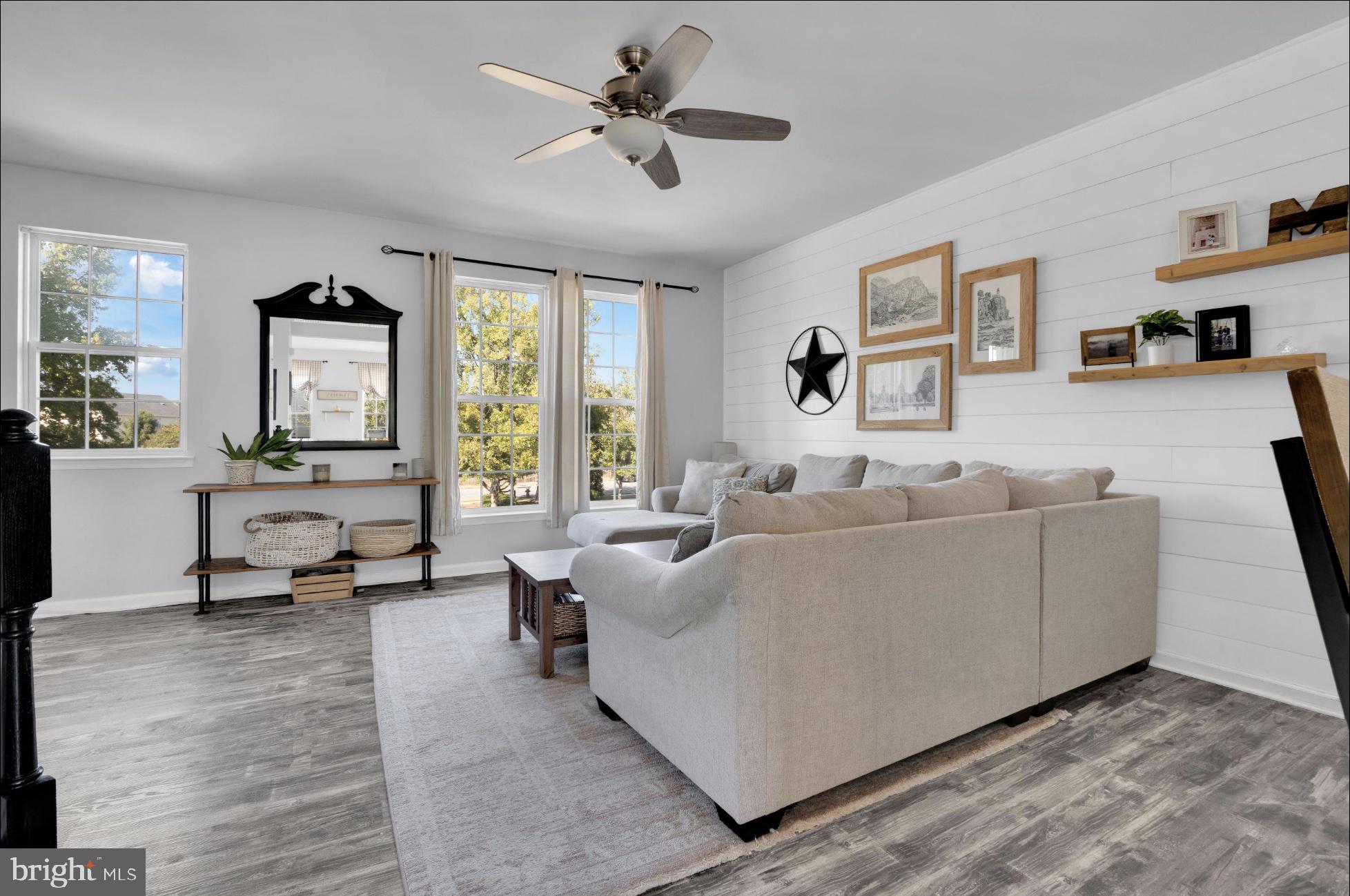 25336 SWEETNESS TERRACE