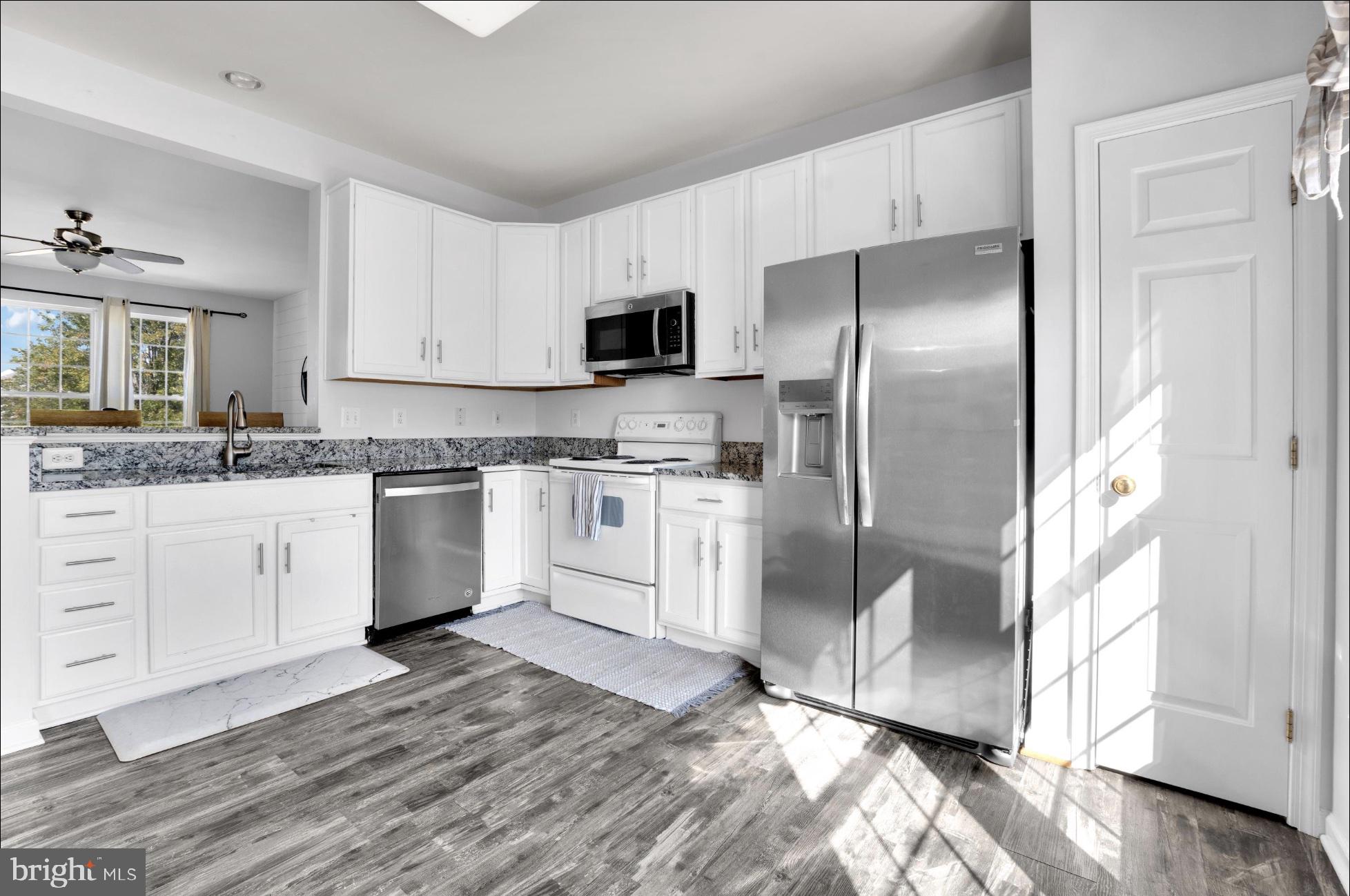 25336 SWEETNESS TERRACE