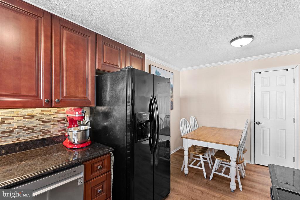 1115 HUNTMASTER TERRACE NE 202