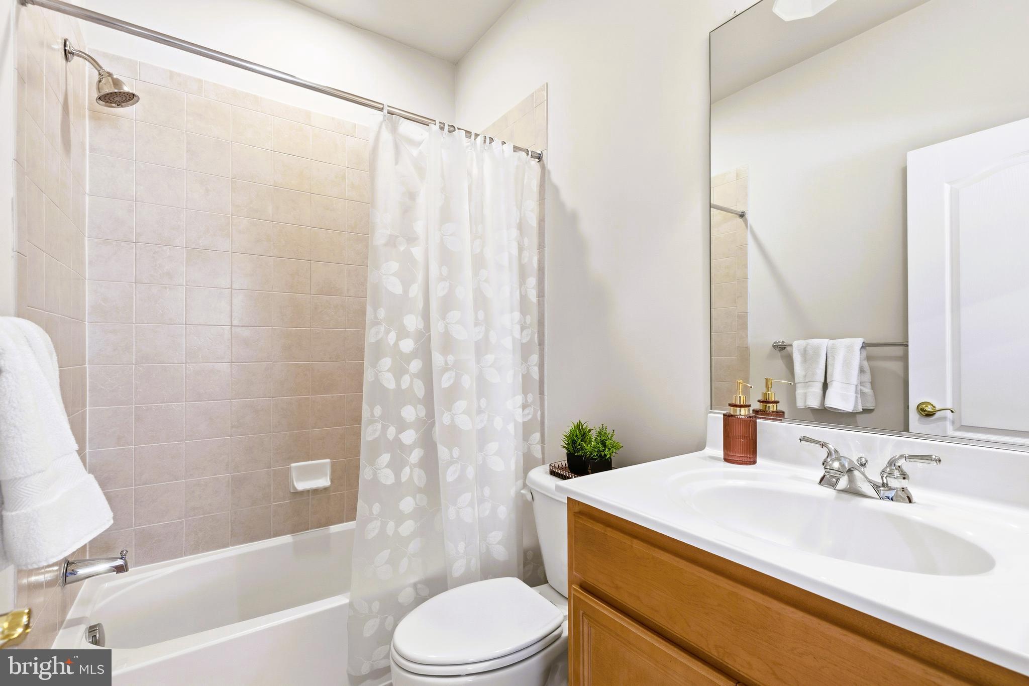 19606 BELLINGHAM LANE