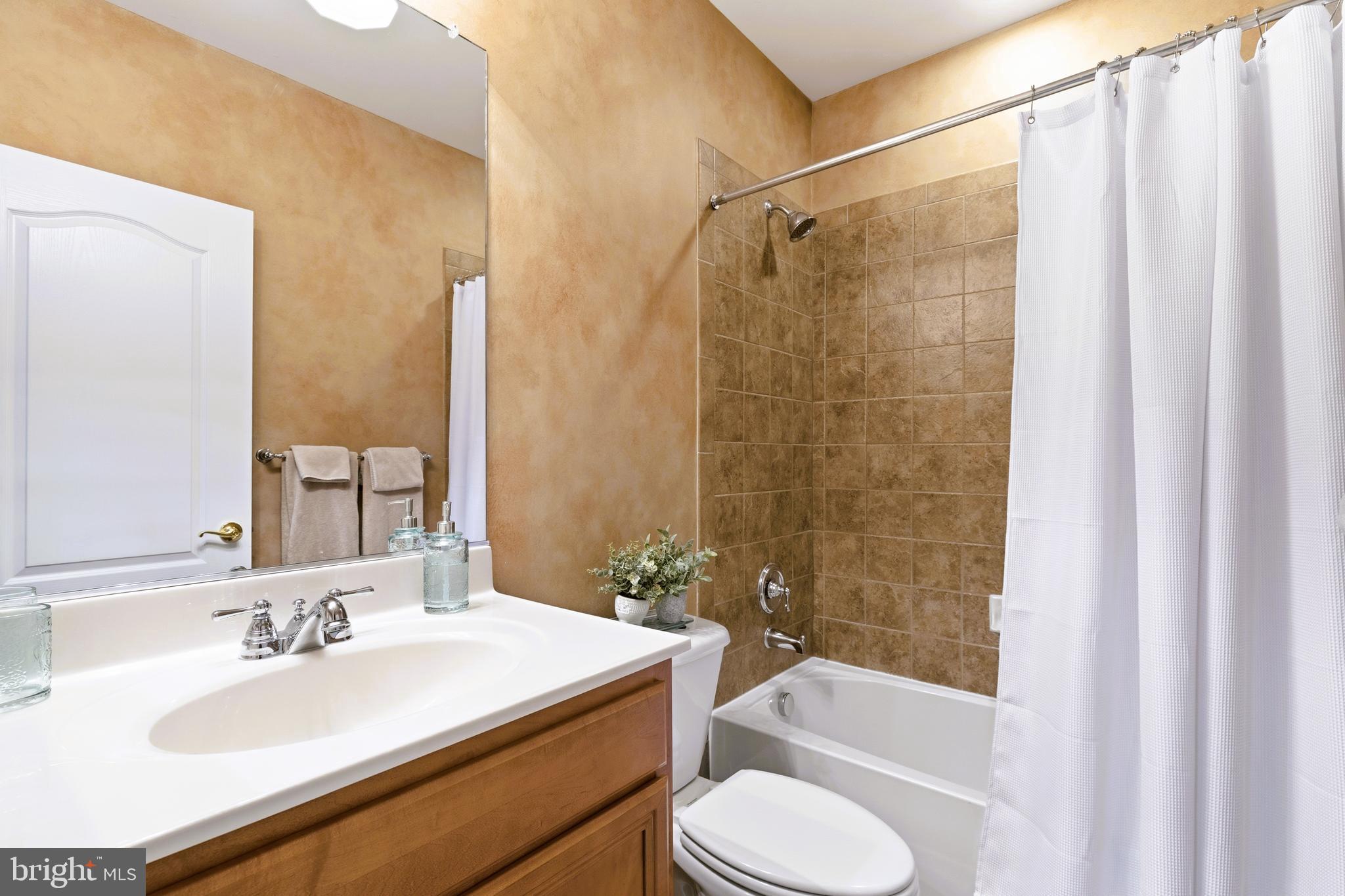 19606 BELLINGHAM LANE