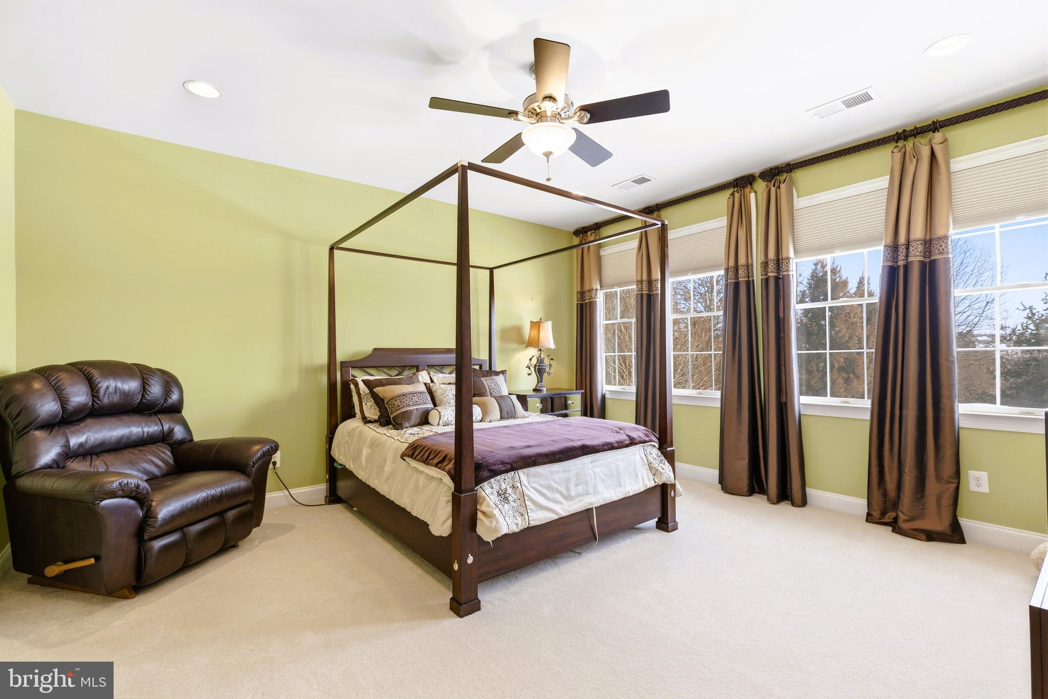 19606 BELLINGHAM LANE