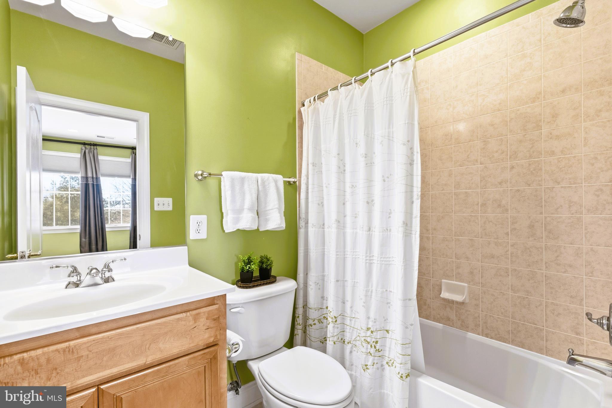 19606 BELLINGHAM LANE