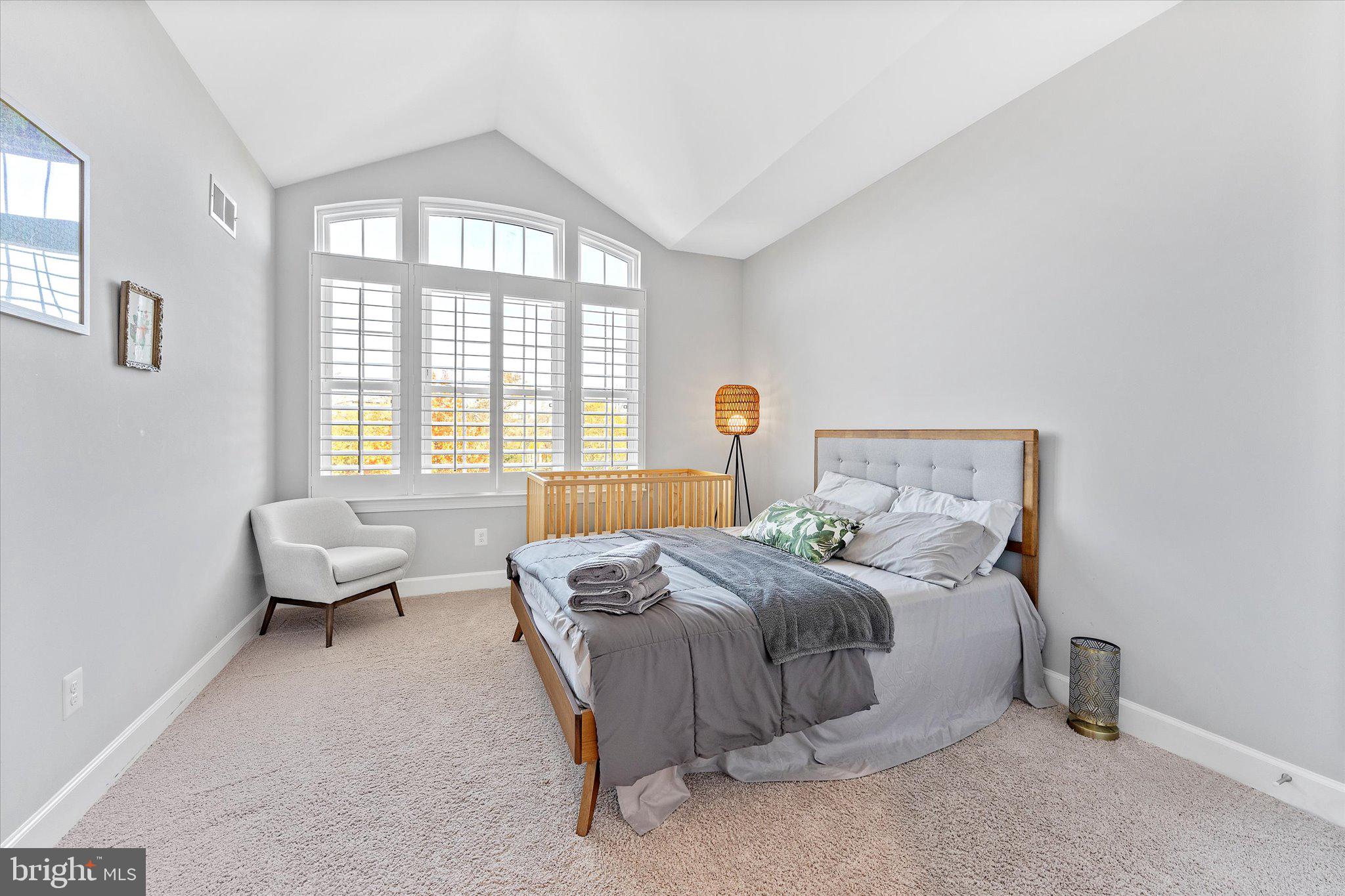 20433 SAVIN HILL DRIVE