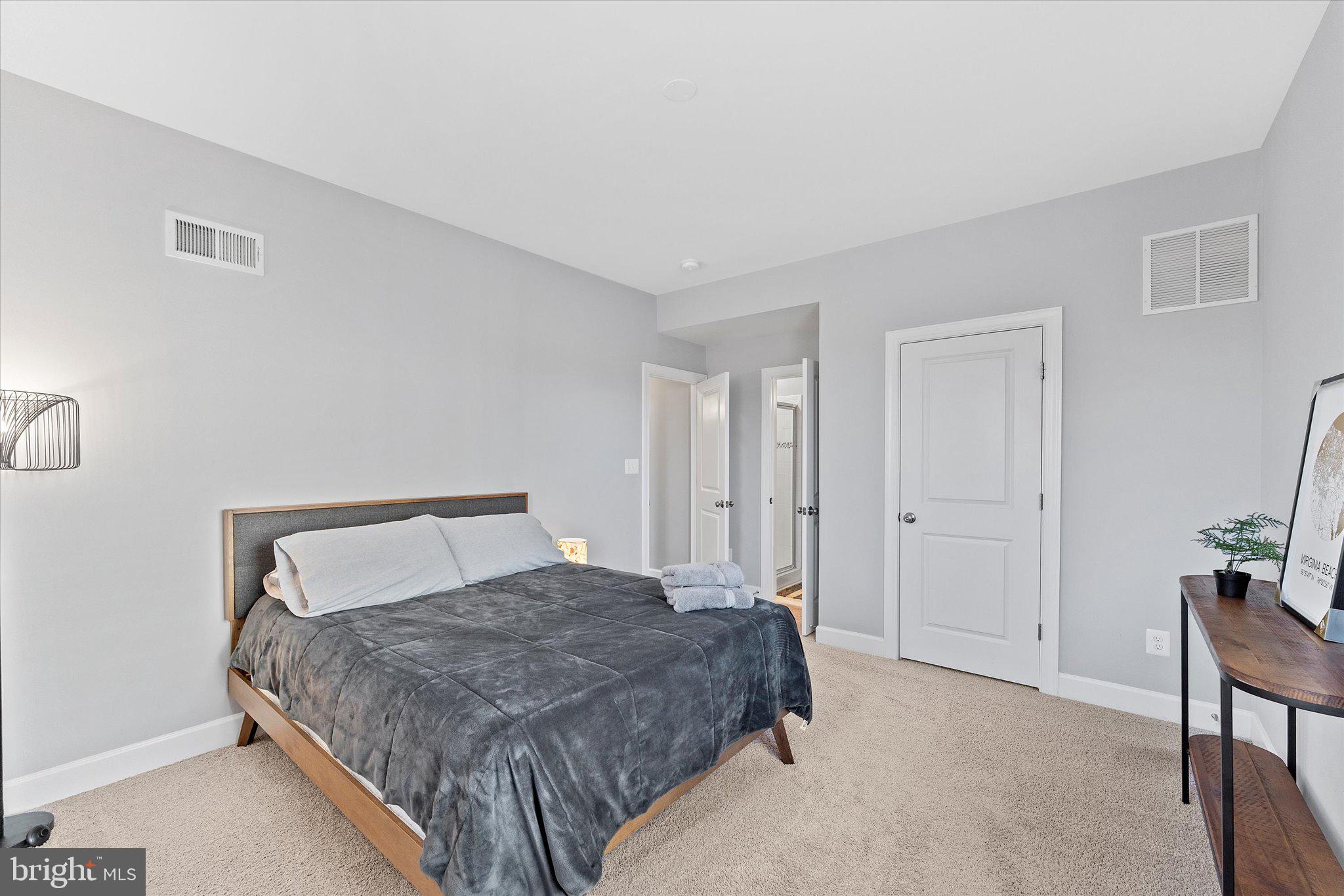 20433 SAVIN HILL DRIVE