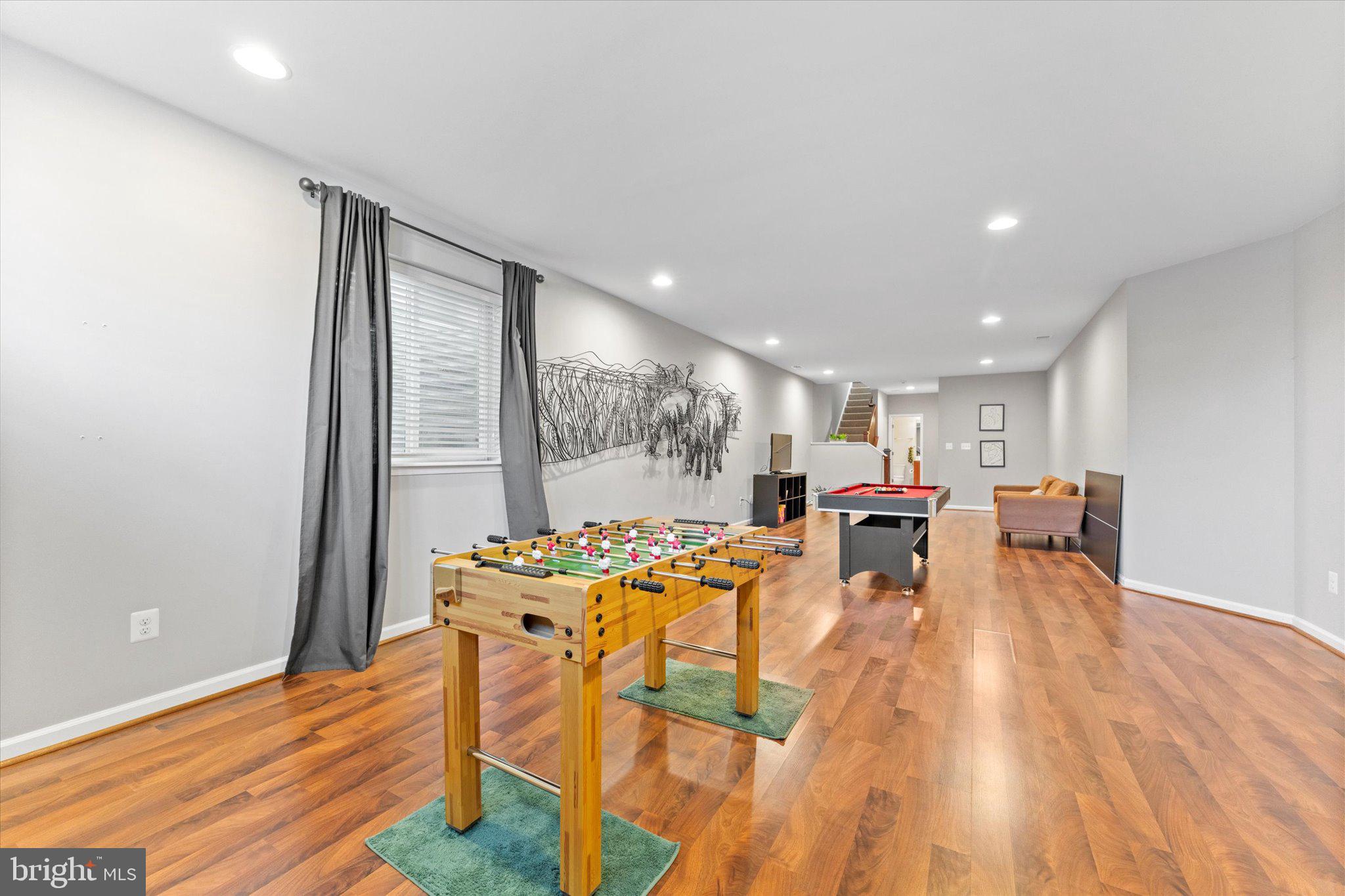 20433 SAVIN HILL DRIVE