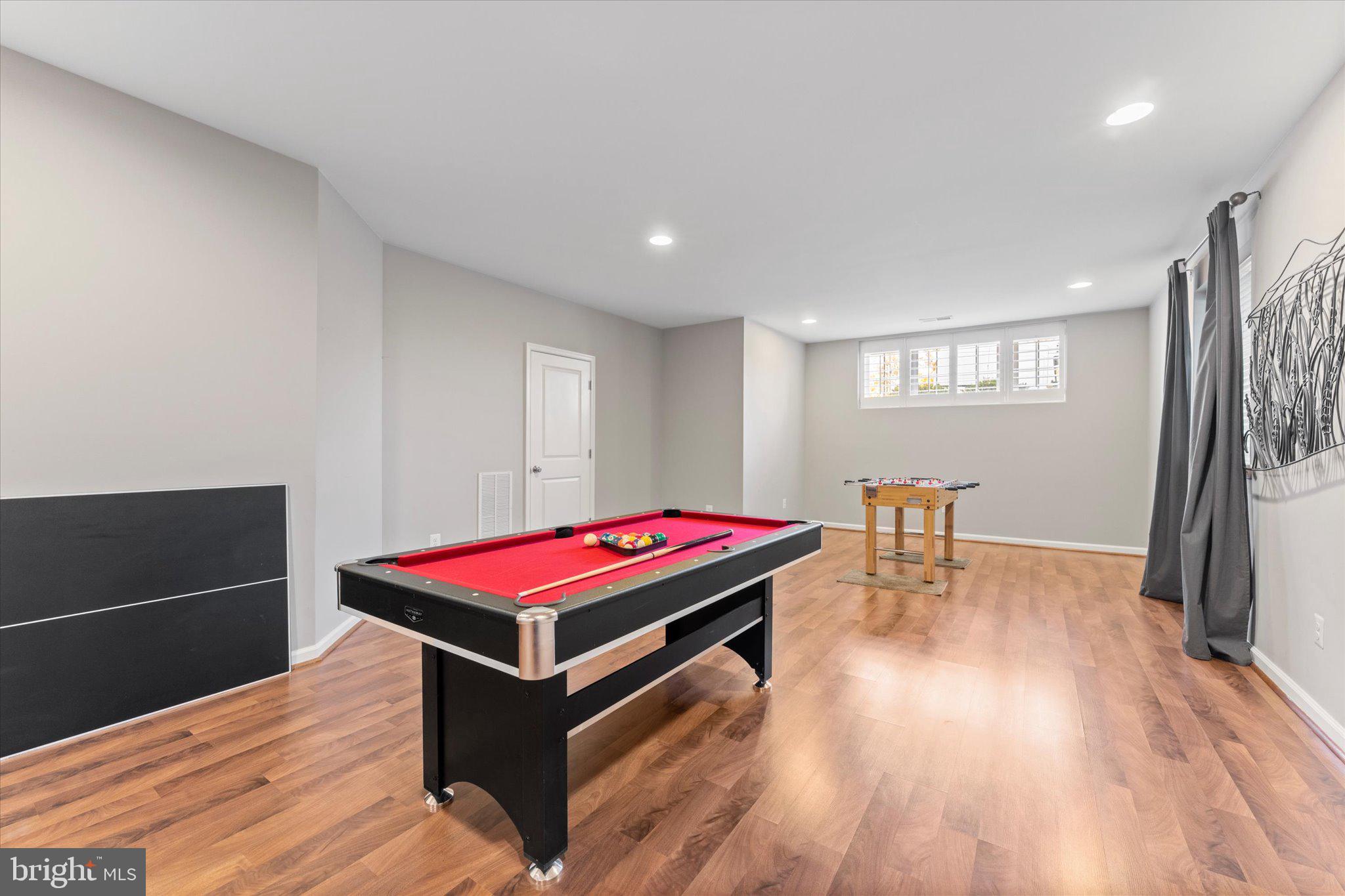 20433 SAVIN HILL DRIVE