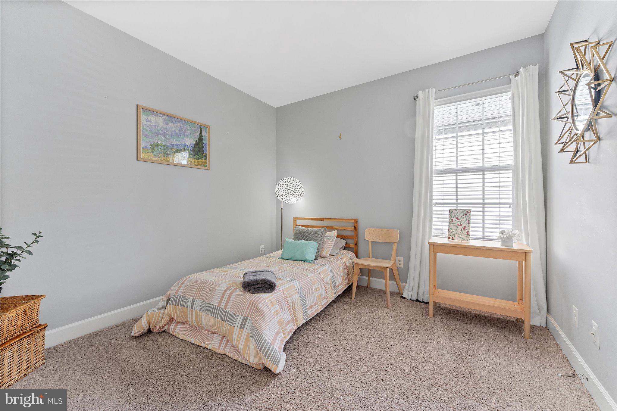 20433 SAVIN HILL DRIVE