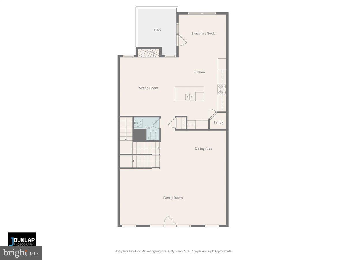 1781 MOULTRIE TERRACE NE
