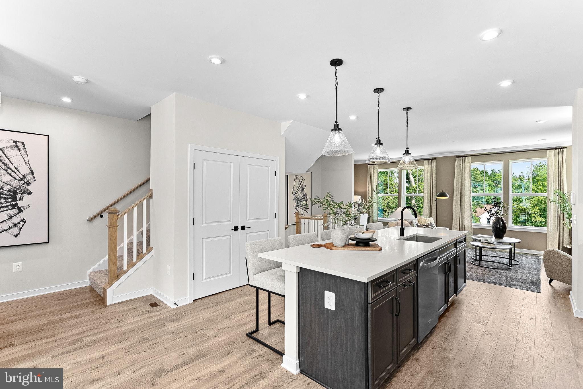 54320 MYSTIC MAROON TERRACE