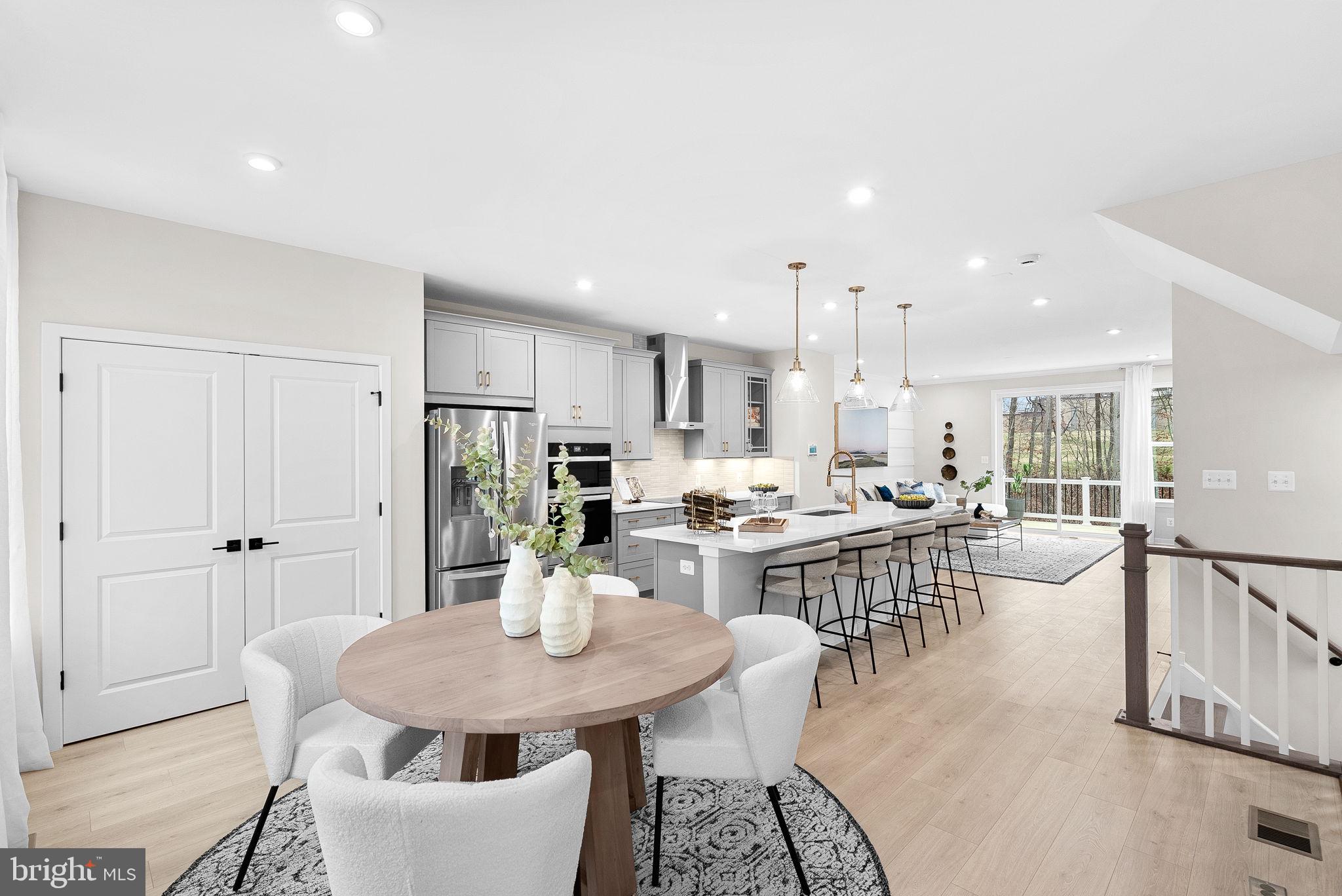 2460 MYSTIC MAROON TERRACE