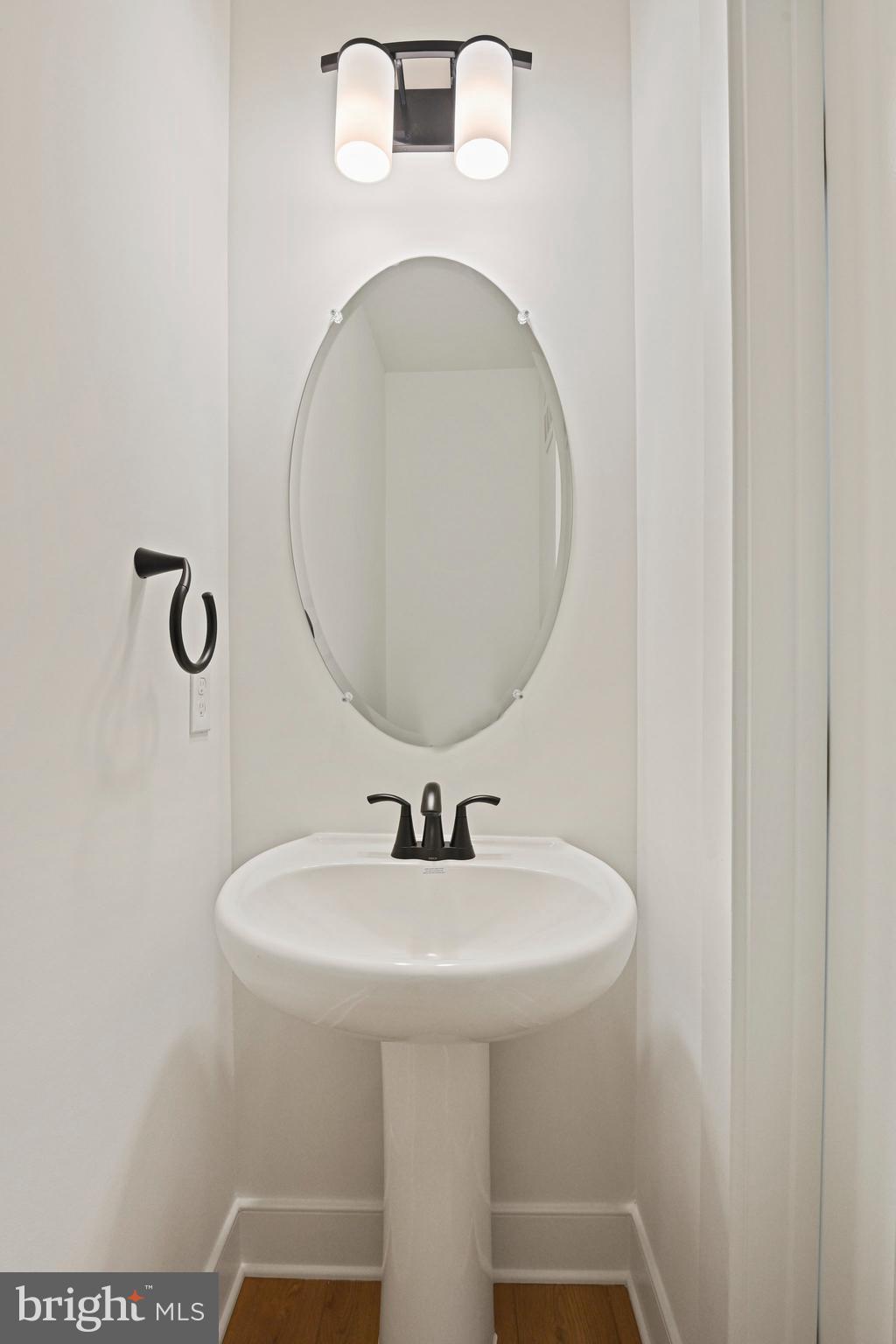 19874 YELLOW DAISY TERRACE