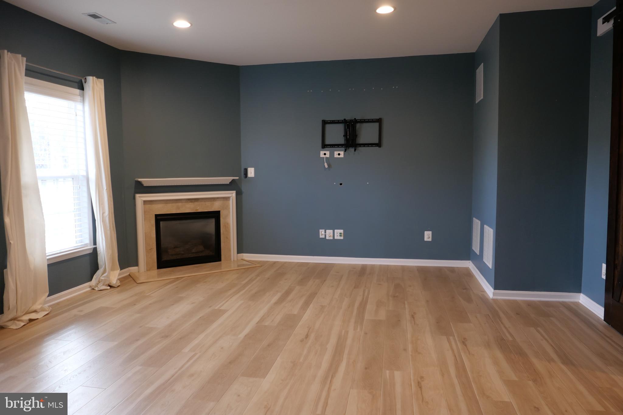 25152 SWEET MYRTLE SQUARE