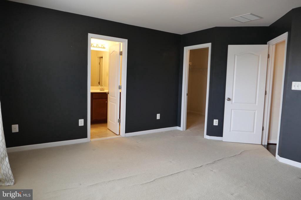 25152 SWEET MYRTLE SQUARE
