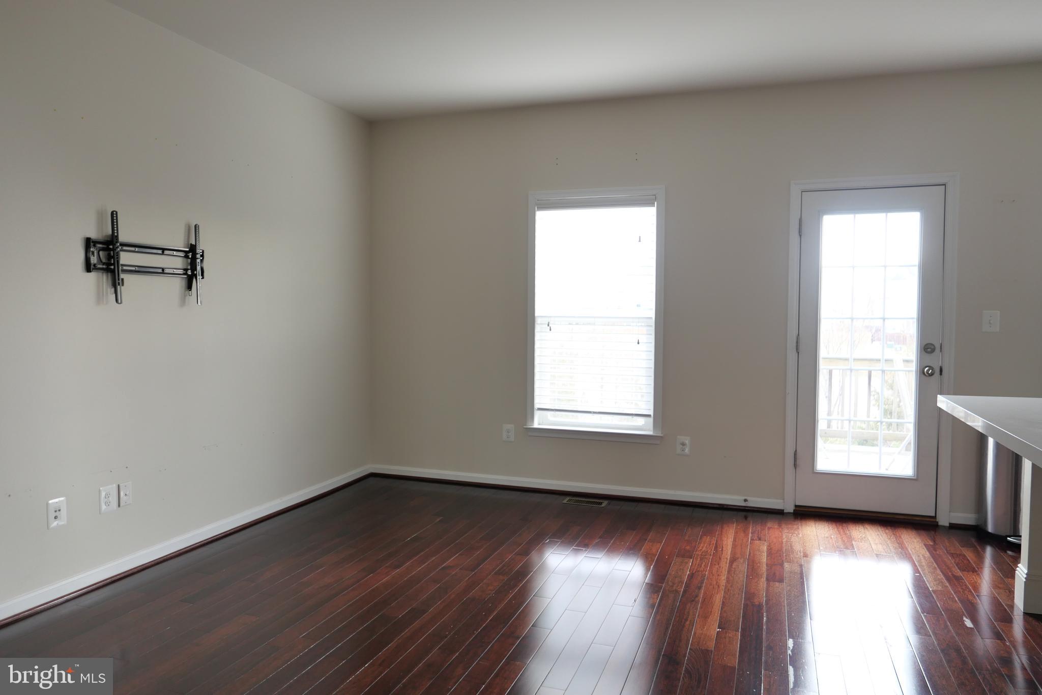 25152 SWEET MYRTLE SQUARE