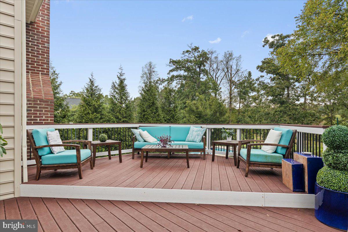 19598 SARATOGA SPRINGS PLACE