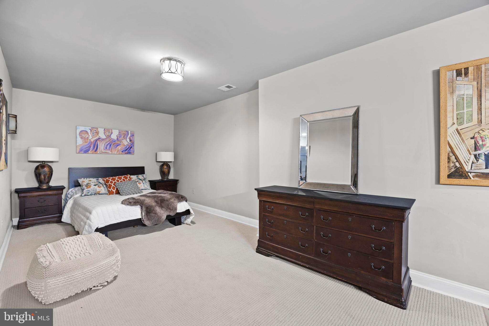 19598 SARATOGA SPRINGS PLACE