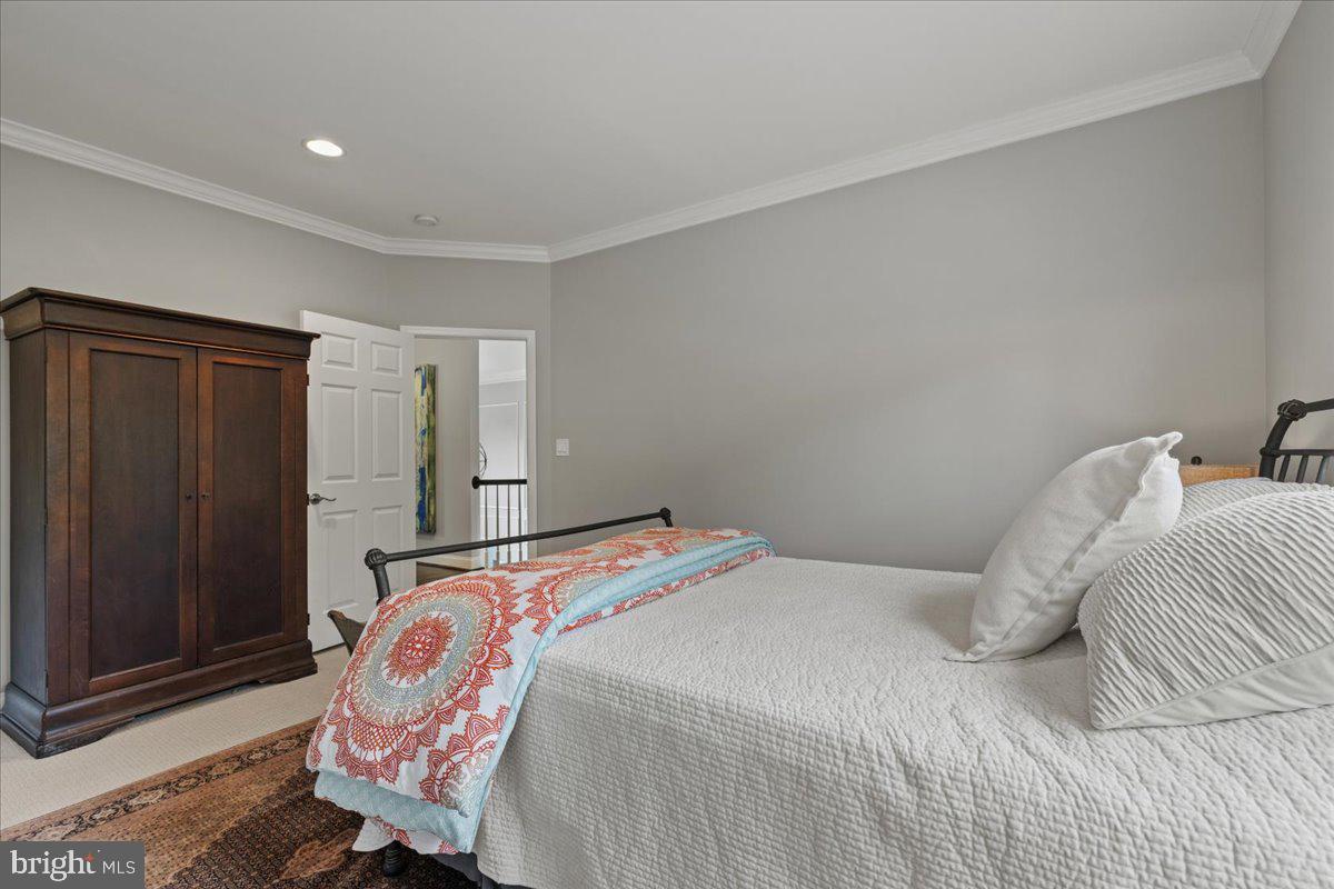 19598 SARATOGA SPRINGS PLACE