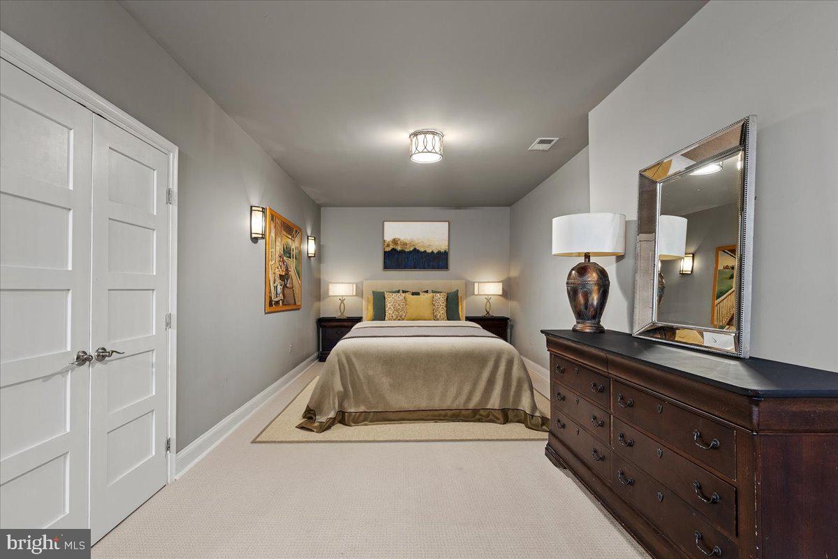 19598 SARATOGA SPRINGS PLACE