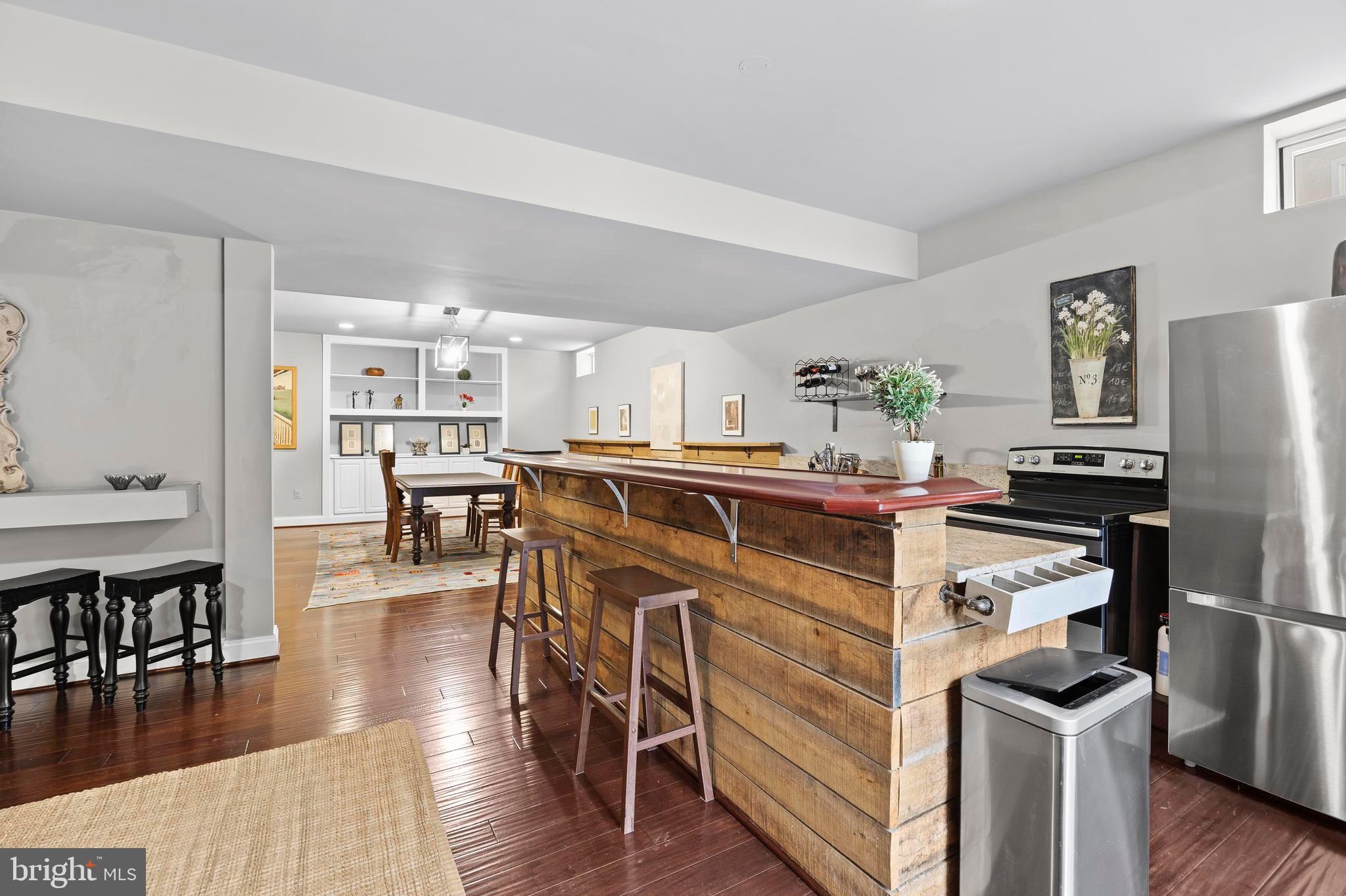 19598 SARATOGA SPRINGS PLACE