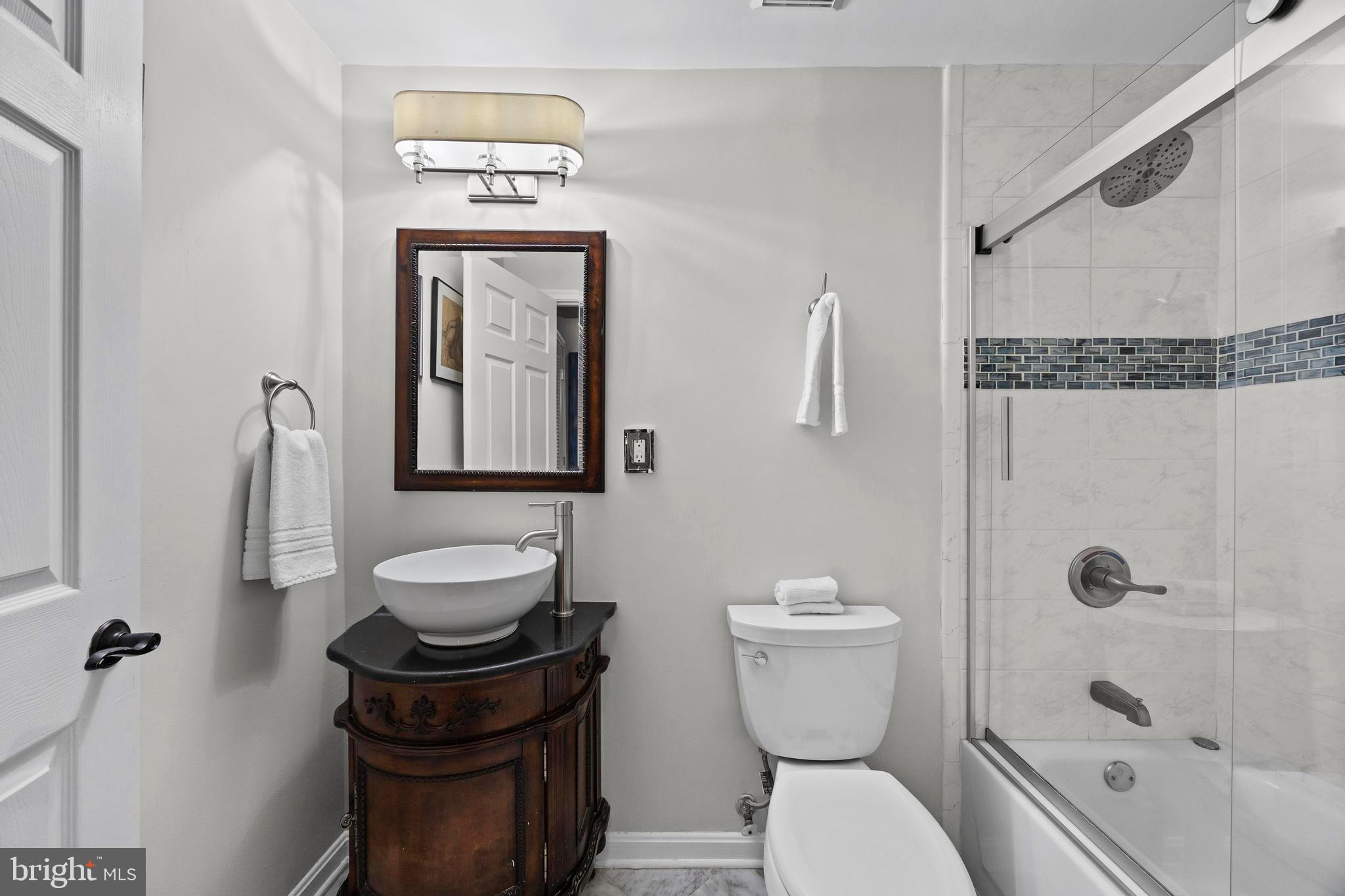 19598 SARATOGA SPRINGS PLACE