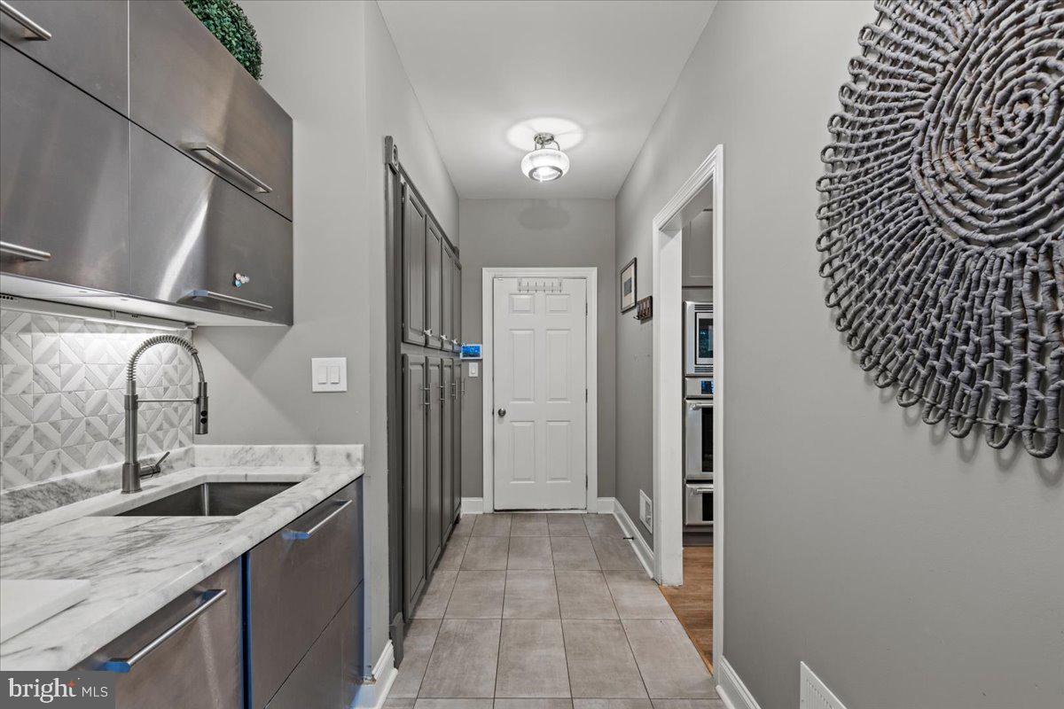 19598 SARATOGA SPRINGS PLACE