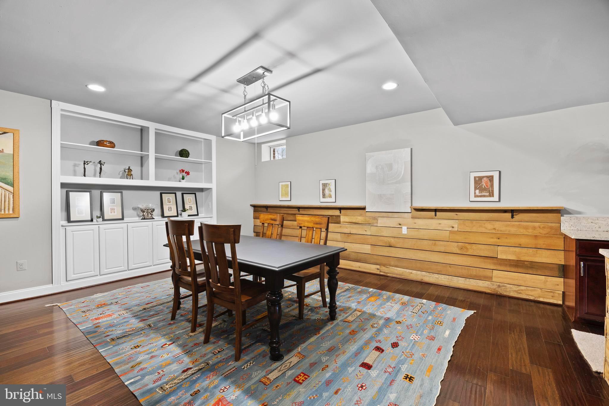 19598 SARATOGA SPRINGS PLACE