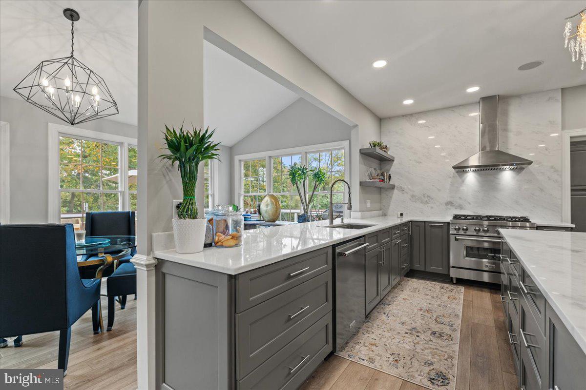 19598 SARATOGA SPRINGS PLACE