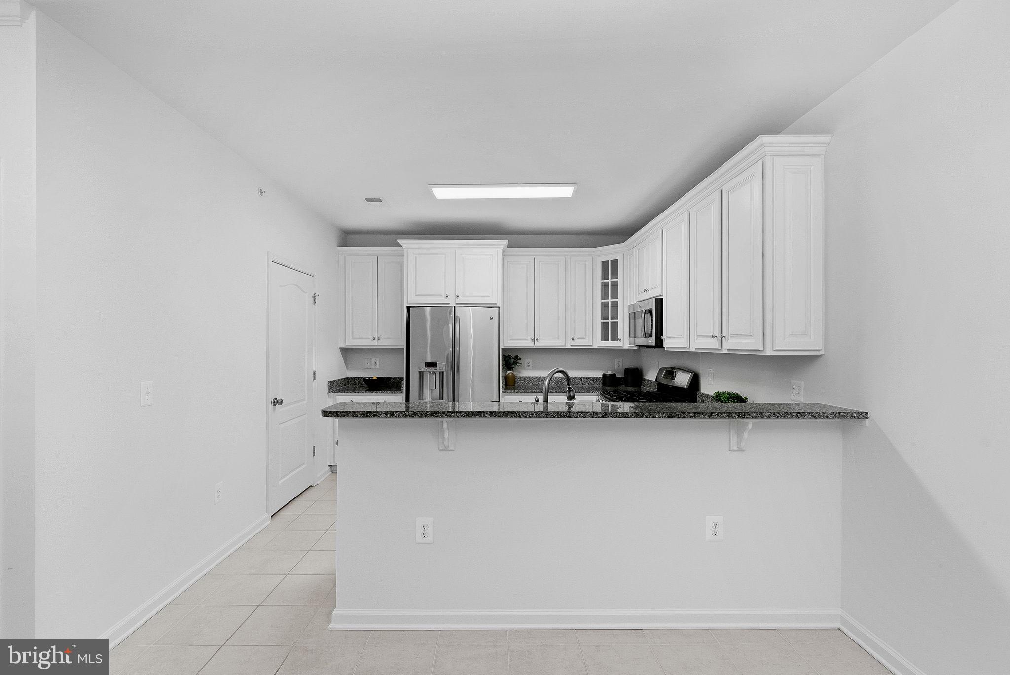 41895 CATHEDRAL VALLEY SQUARE 407