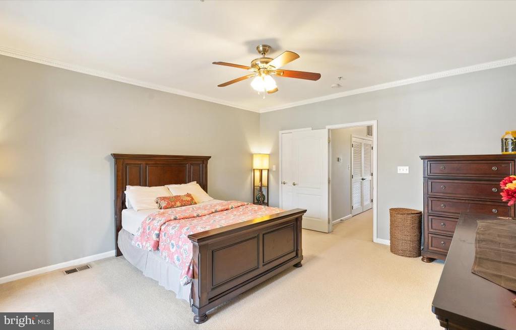 22705 SETTLERS TRAIL TERRACE