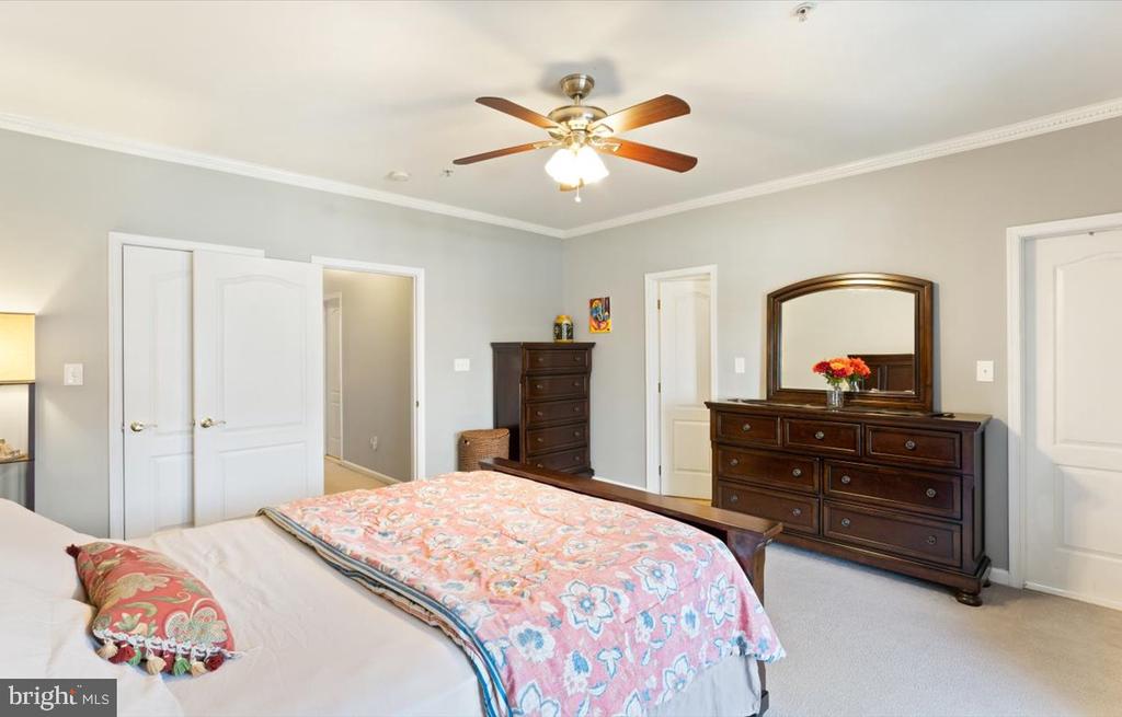 22705 SETTLERS TRAIL TERRACE
