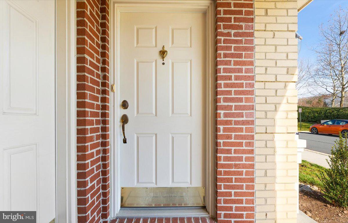 22705 SETTLERS TRAIL TERRACE