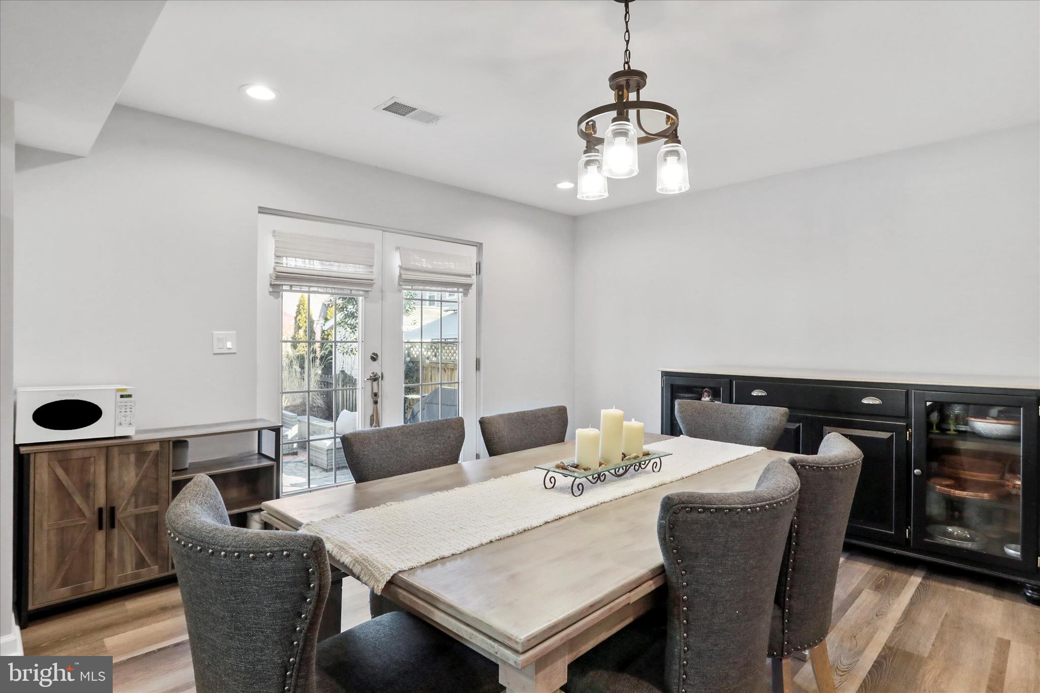 408 BLUE RIDGE AVENUE NE