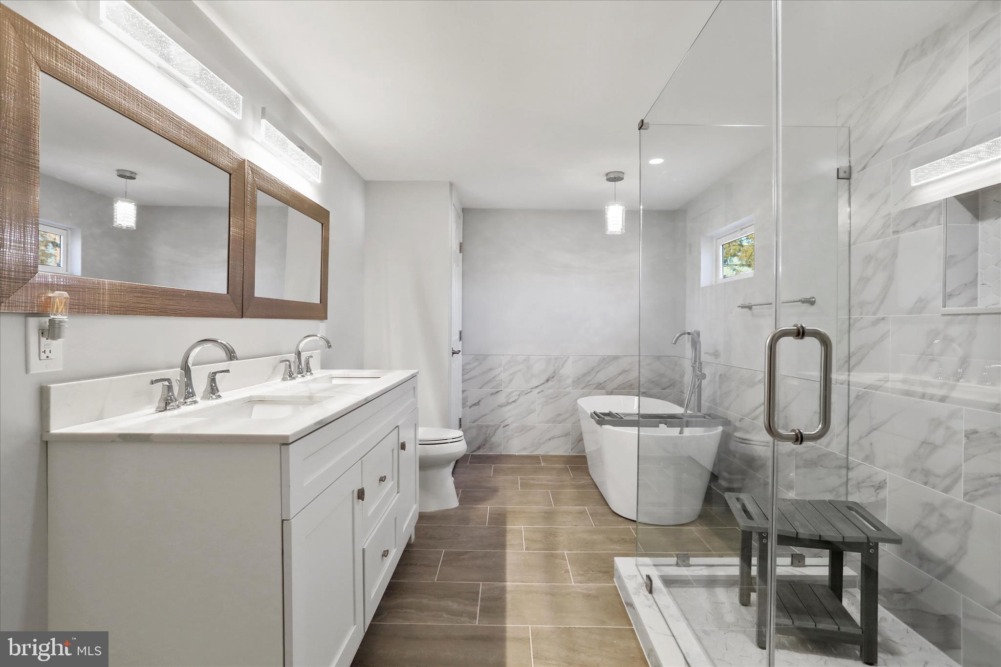 408 BLUE RIDGE AVENUE NE