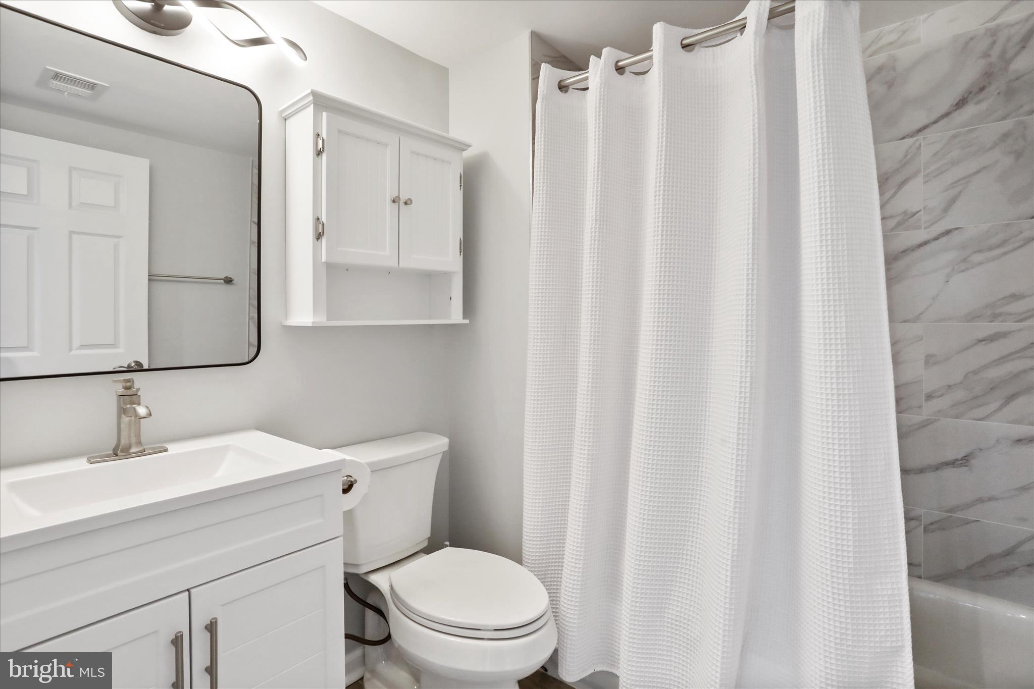 408 BLUE RIDGE AVENUE NE