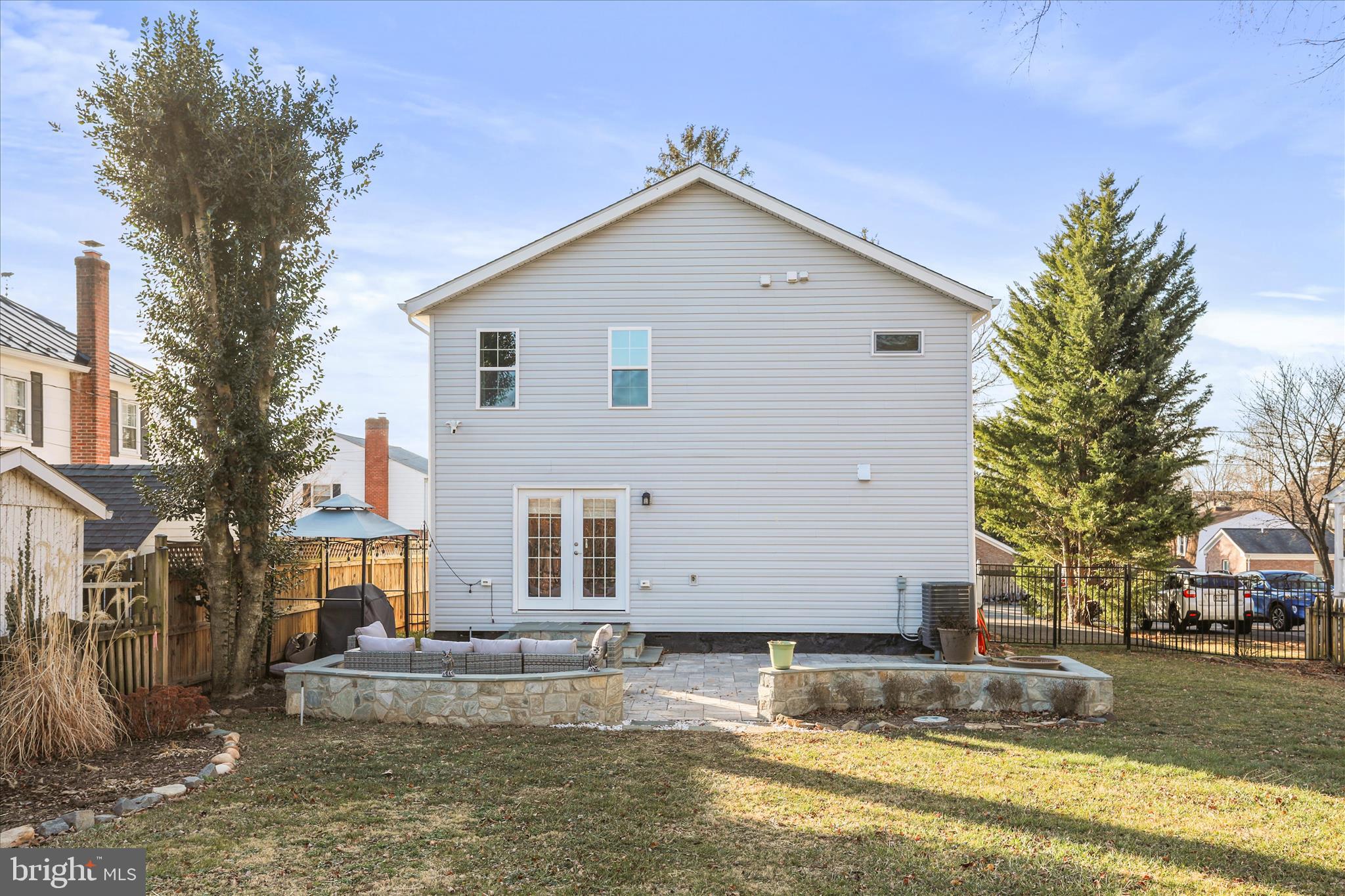 408 BLUE RIDGE AVENUE NE