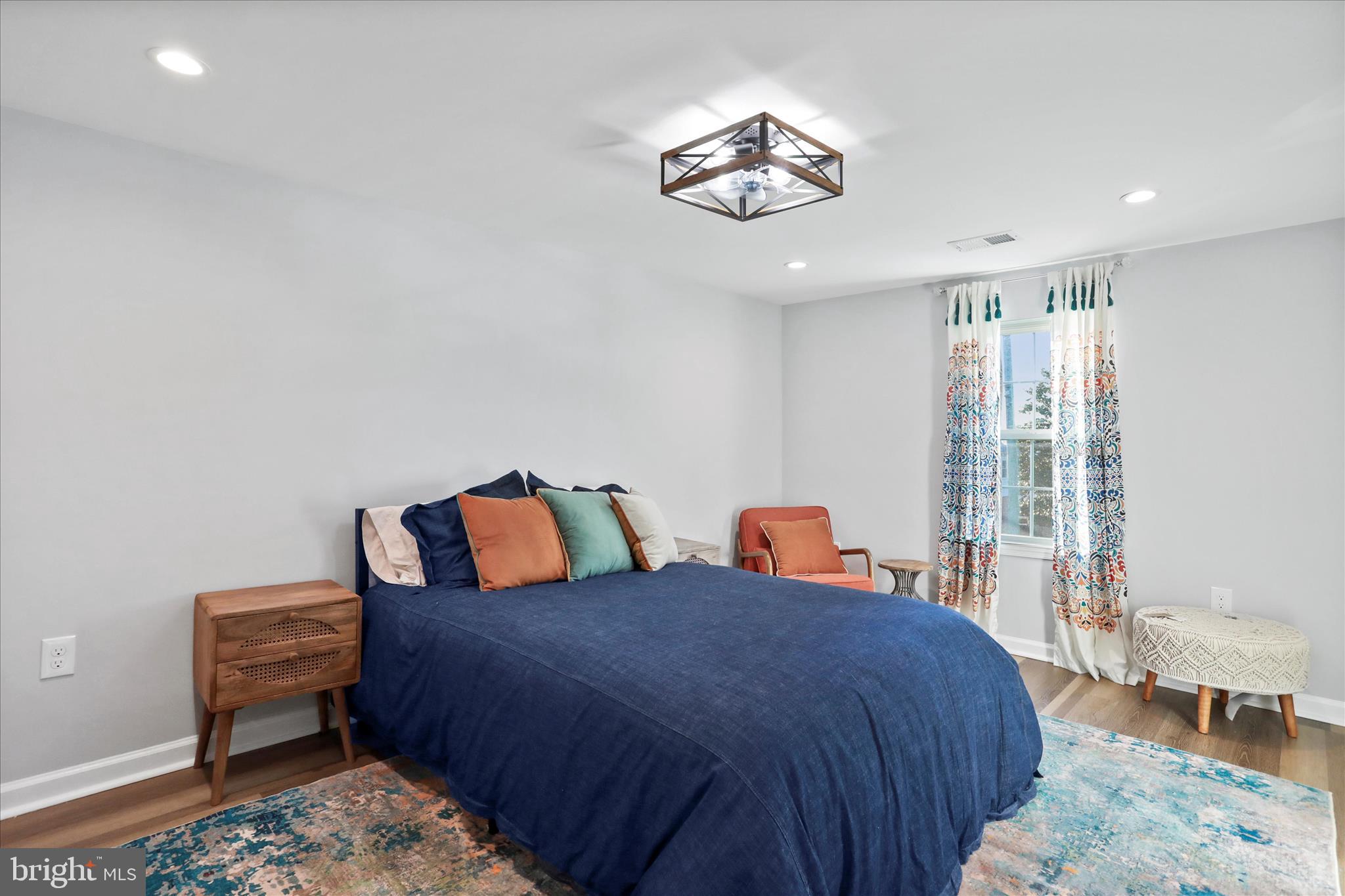 408 BLUE RIDGE AVENUE NE