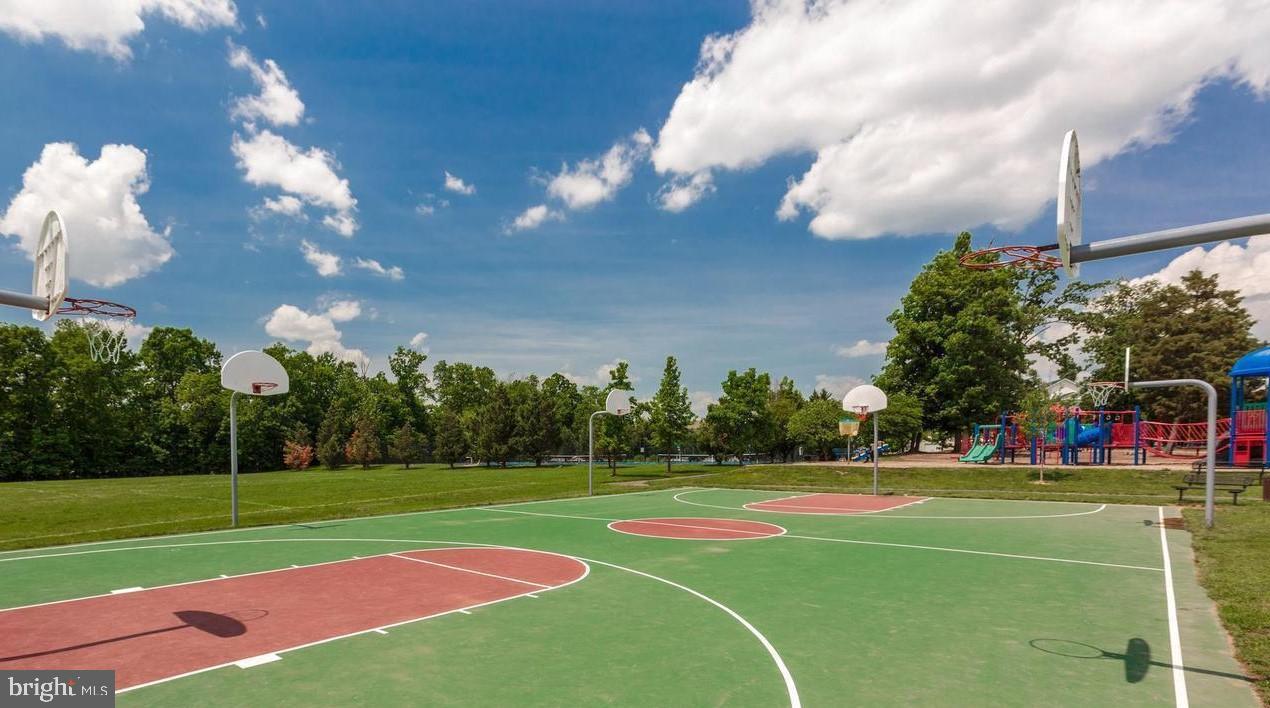 19770 WILLOWDALE PLACE