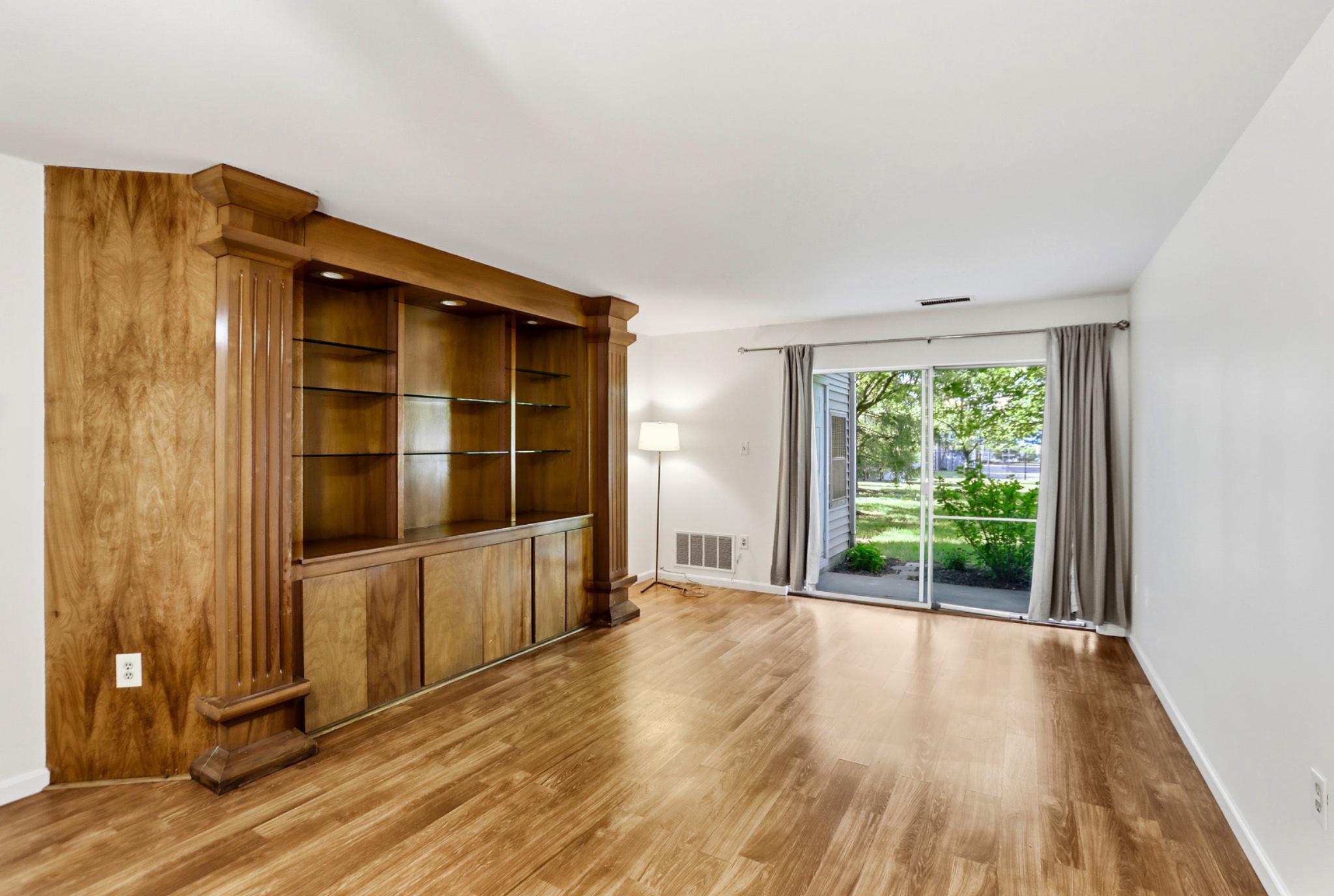 44152 NATALIE TERRACE 102