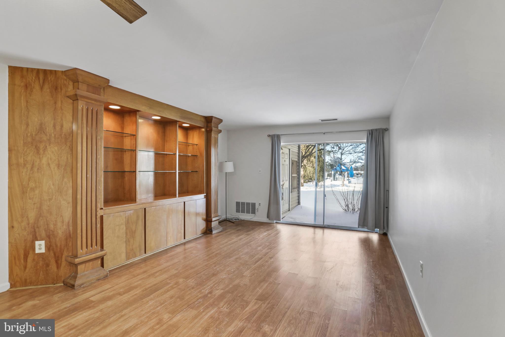 44152 NATALIE TERRACE 102